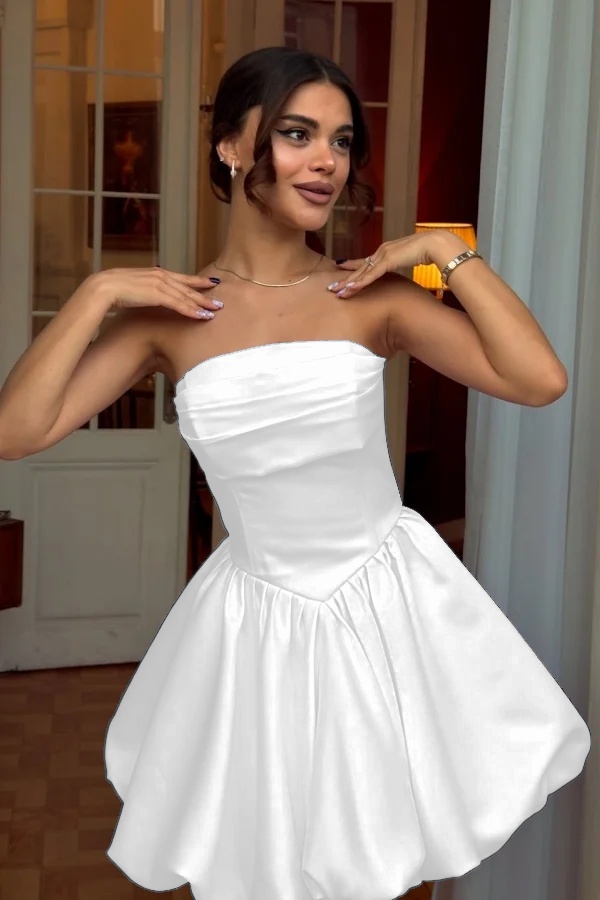 Chic Strapless Sleeveless Short A Line Prom Dress With Pleated