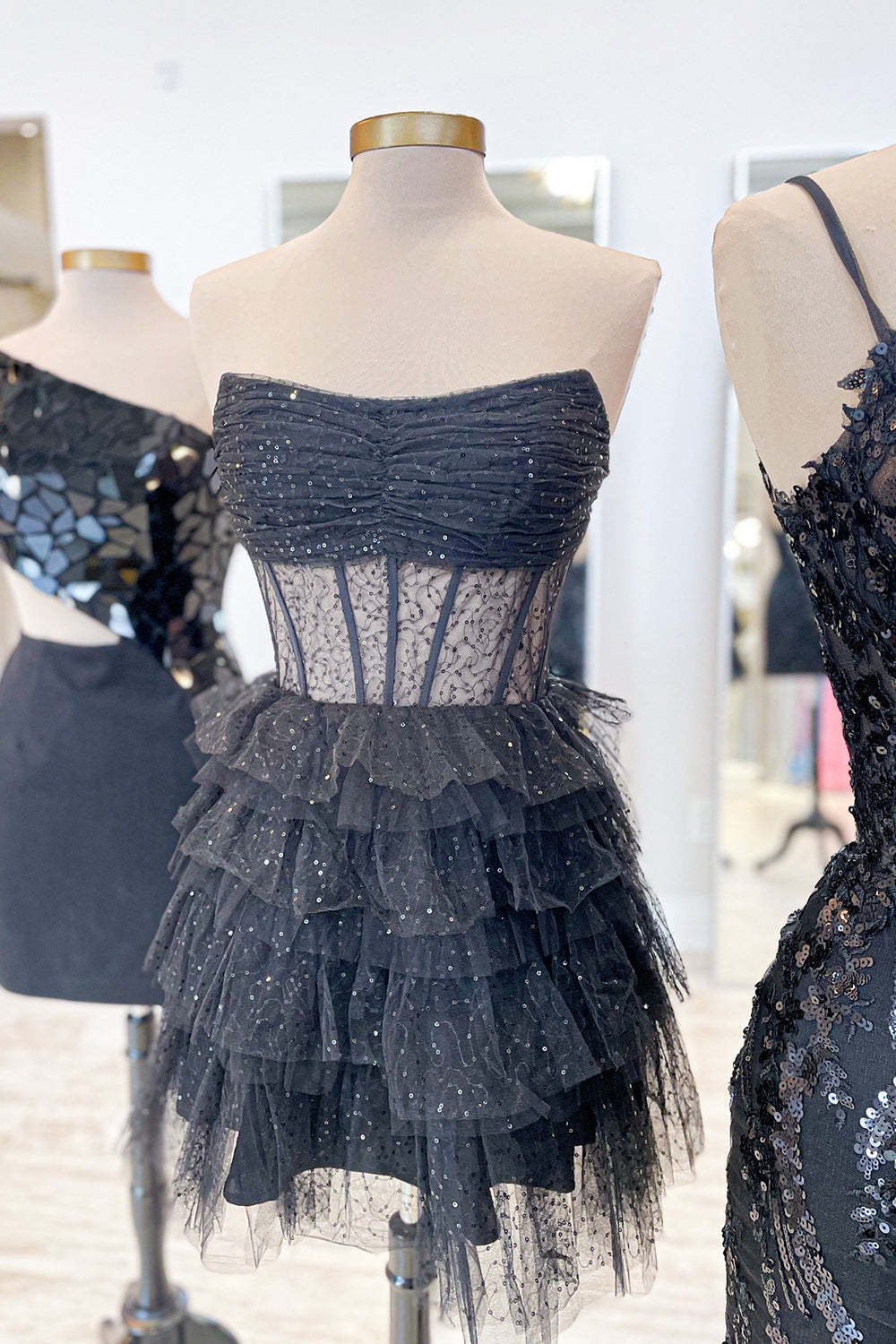 Glitter Black Corset Tiered A-Line Tulle Short Homecoming Dress