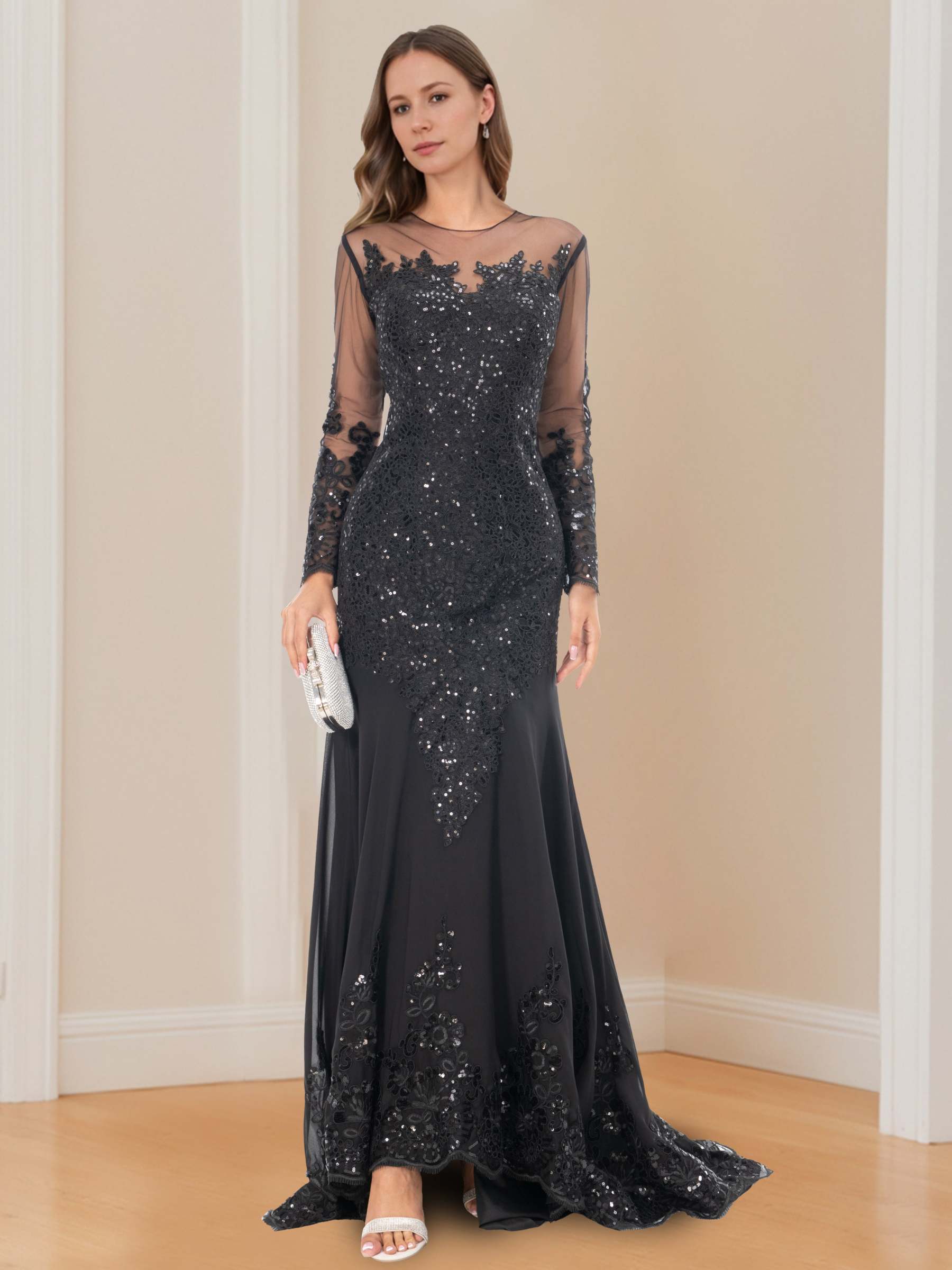 Long-Sleeved Scoop Neck Mermaid/Trumpet Mother of the Bride Dress with Applique