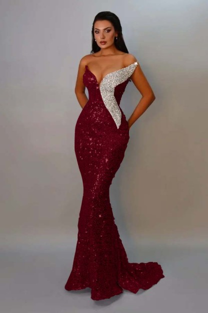 Sequins Strapless Sleeveless Long Mermaid Prom Dress With Pleated