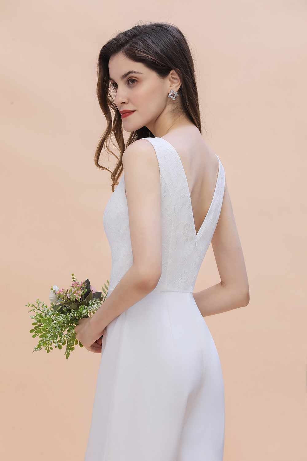 BMbridal Stylish V-neck Sleeveless White Lace Bridesmaid Jumpsuit Online-BMbridal