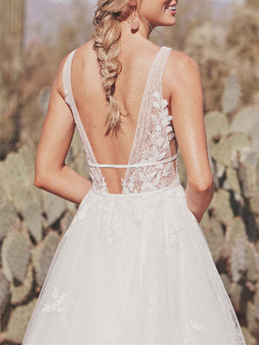Floor-length V-Neck Princess A-Line Wedding Dress