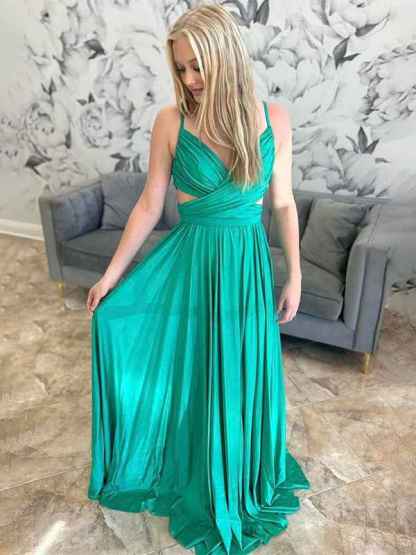 Emerald Green A-Line Spaghetti Strap Pleated Long Formal Dress