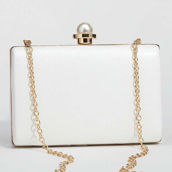 Unique Imitation Pearl Flower Clutch