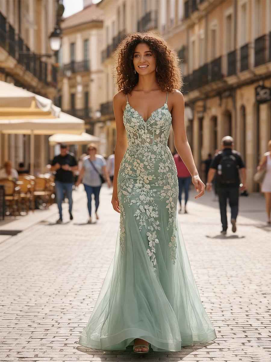 Glitter Sequins Mermaid V Neck Tulle Prom Dress with Appliqued