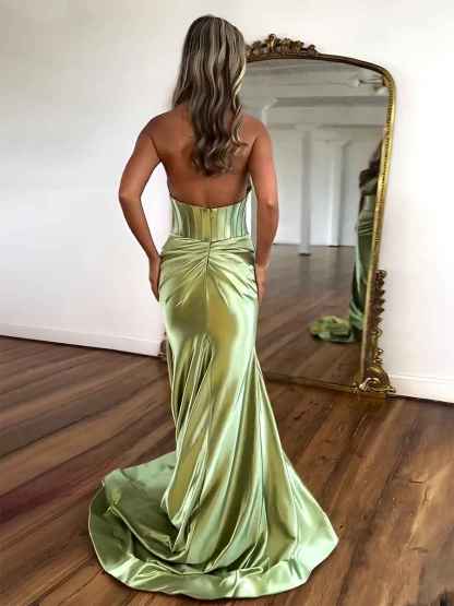 Halter Mermaid Satin Pleated Long Prom Dress