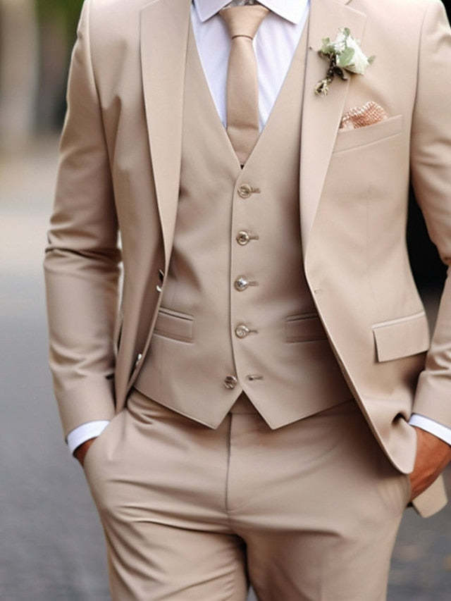 Three-Piece Wedding Suit For Men In Tailored Fit With Single Breast And Two Buttons