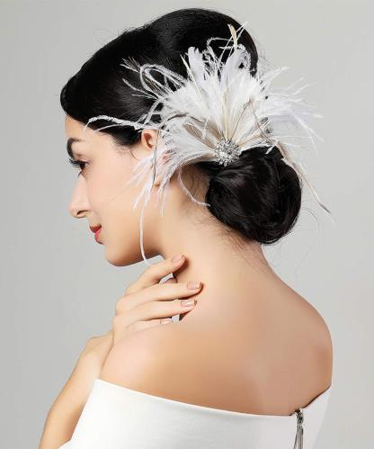 Elegant White Vintage Feather Fascinator with Crystal for Weddings
