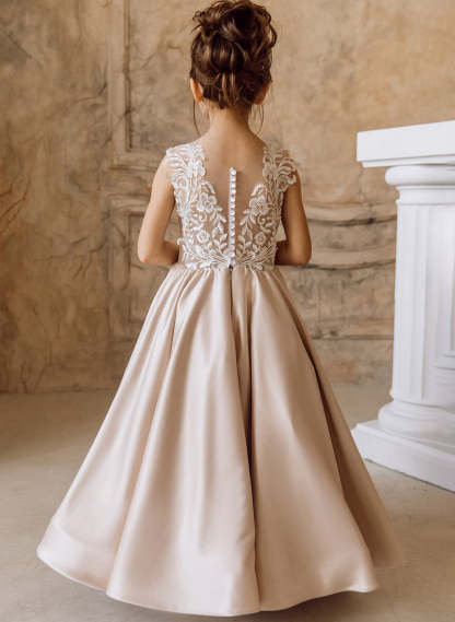 Flower Girl Dresses in Satin with A-Line/Princess Cut and Applique
