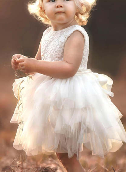 Lace-Trimmed Tulle Flower Girl Dresses in Ball Gown Style