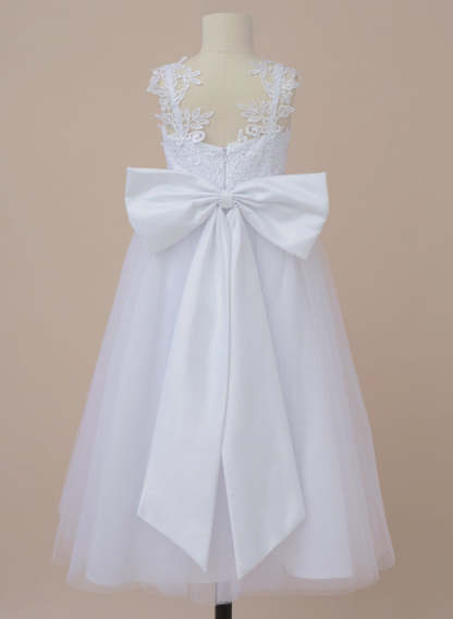 V-Neck A-Line Princess Flower Girl Dresses Featuring a Bowknot