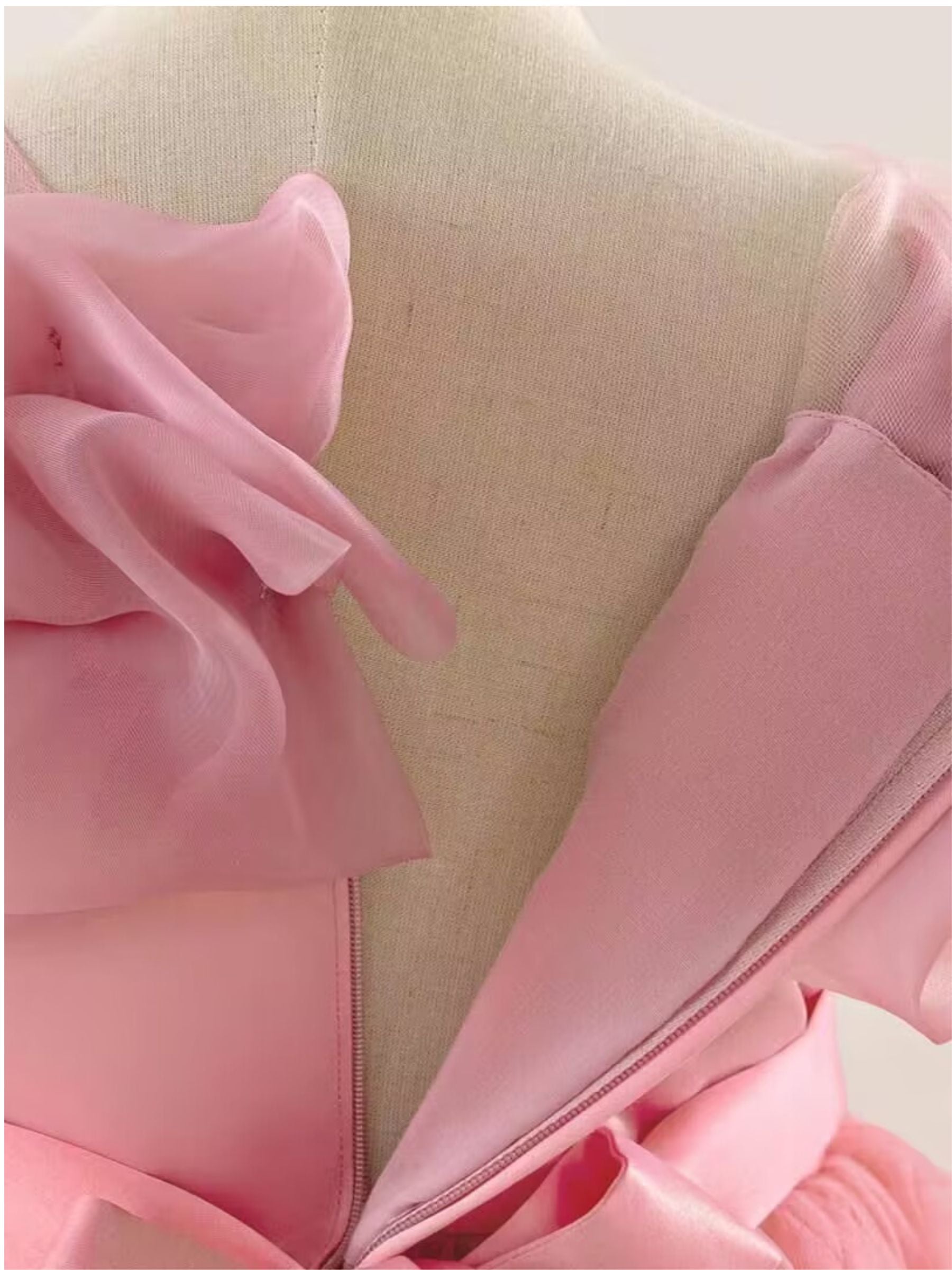 Sleeveless Off-the-Shoulder Flower Girl Ball Gowns Featuring Appliques and Embroidery