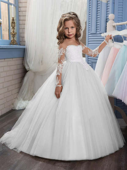 Sweetheart Princess A-Line Flower Girl Dresses with Long Sleeves and Appliques