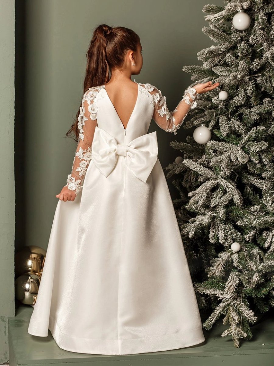 Flower Girl Dresses with Appliques: A-Line Princess Cut Round Neck Long Sleeves
