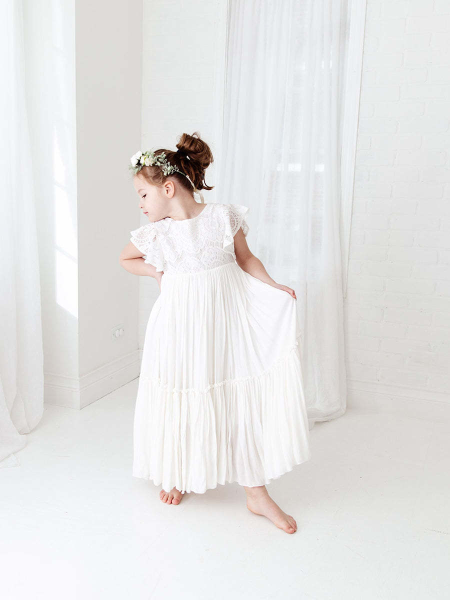 Adorable Sleeveless Flower Girl Dress with A-Line/Princess Cut Round Neck Appliques and Pleats