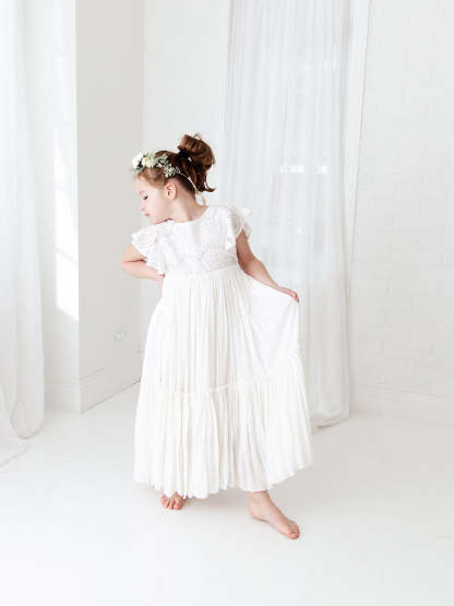 Adorable Sleeveless Flower Girl Dress with A-Line/Princess Cut Round Neck Appliques and Pleats