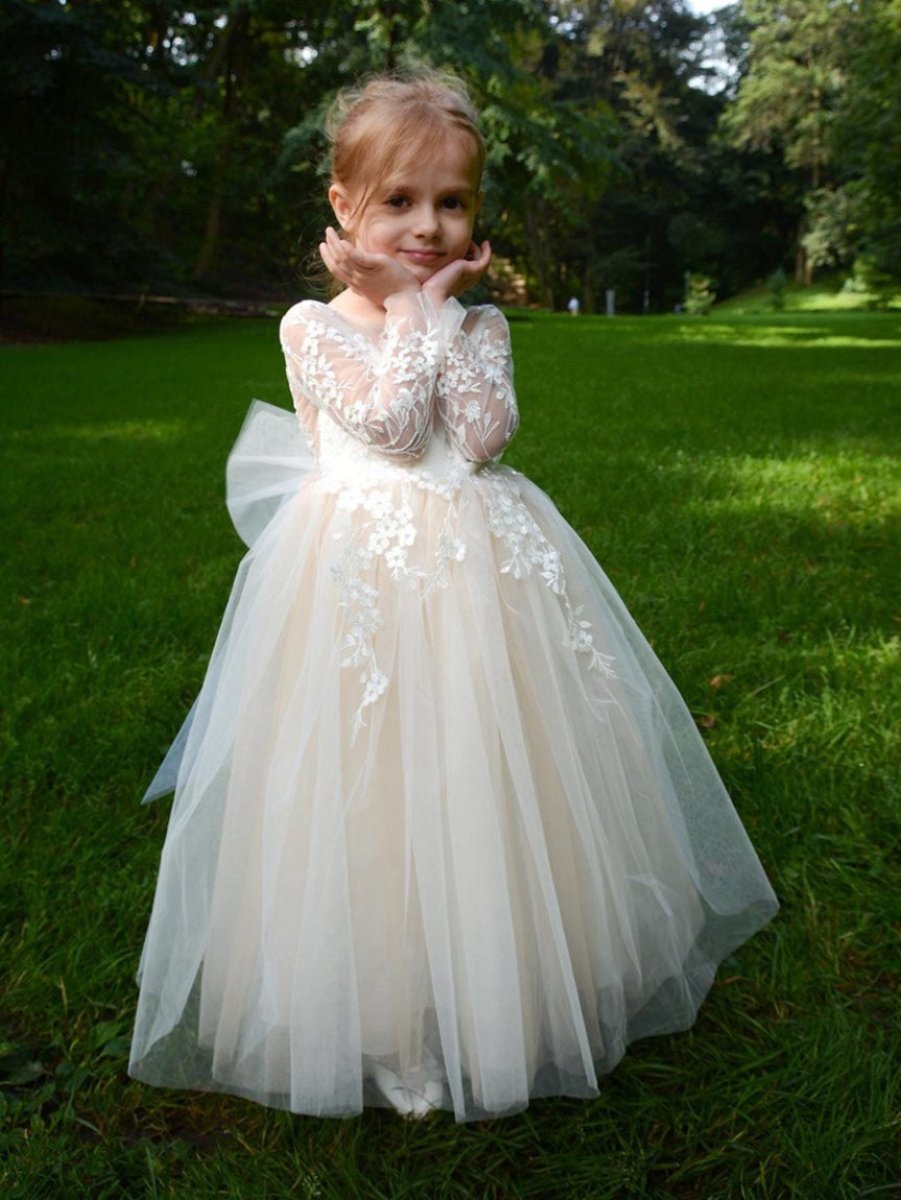 Flower Girl Dresses with Appliques: Ball Gown Round Neck Long Sleeves