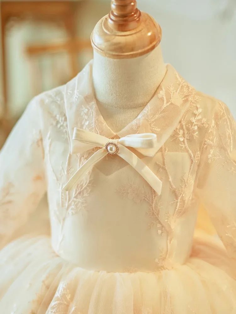 Long-Sleeved Lace Party Dress for Flower Girls with Bow Knee-Length
