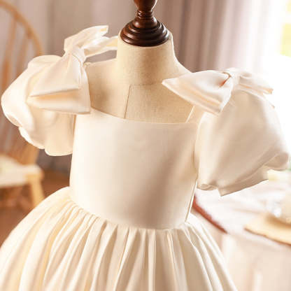Floor-Length Square Neck Short Sleeve Flower Girl Dresses Featuring a Bow