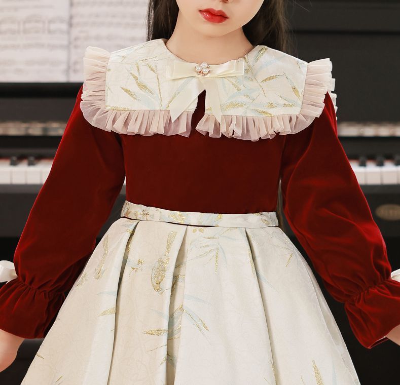 Round Neck A-Line Flower Girl Party Dresses with Bowknot in Tea-Length and Long Sleeves