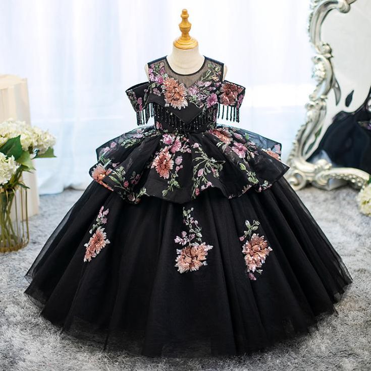 Tulle Party Dress for Girls with Off-the-Shoulder Ball Gown Embroidery and Beadings