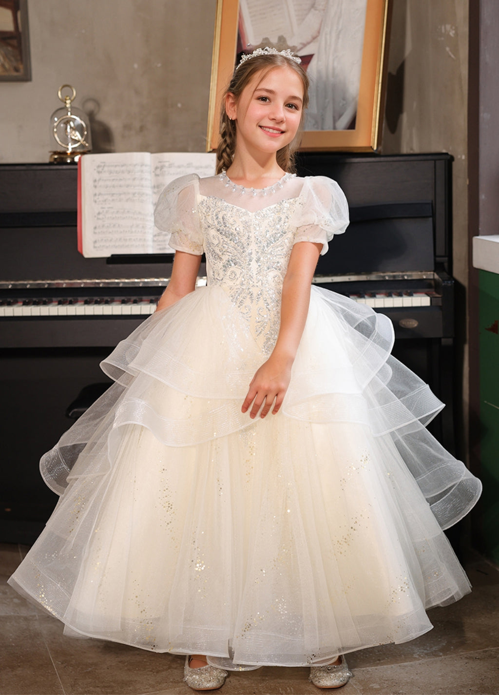 A-Line/Princess Flower Girl Party Dress with Rhinestone Appliques and Short Sleeves