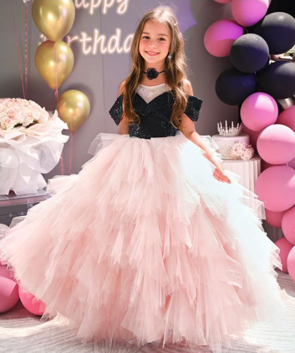 Floor-Length Off-the-Shoulder A-Line Princess Party Dress in Ruffled Tulle