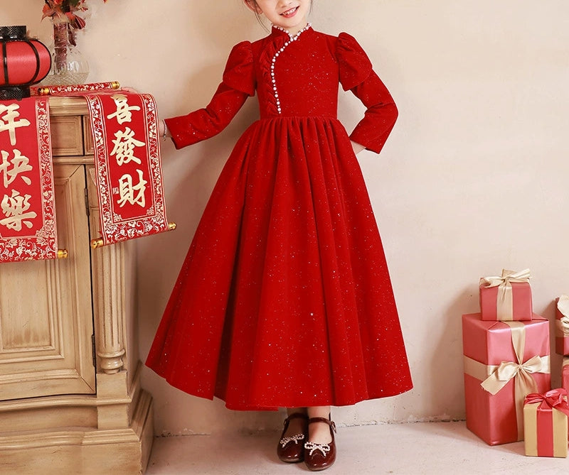 Red Floor-Length Party Dress with Beaded High Neck and Long Sleeves