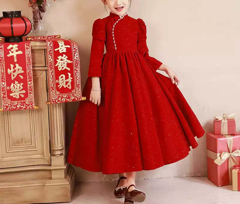 Red Floor-Length Party Dress with Beaded High Neck and Long Sleeves