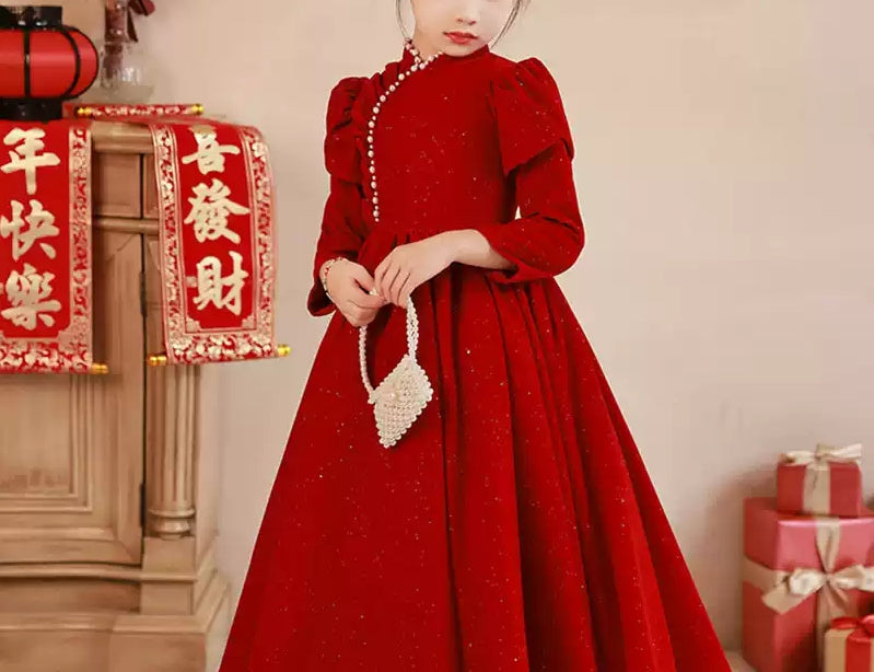 Red Floor-Length Party Dress with Beaded High Neck and Long Sleeves