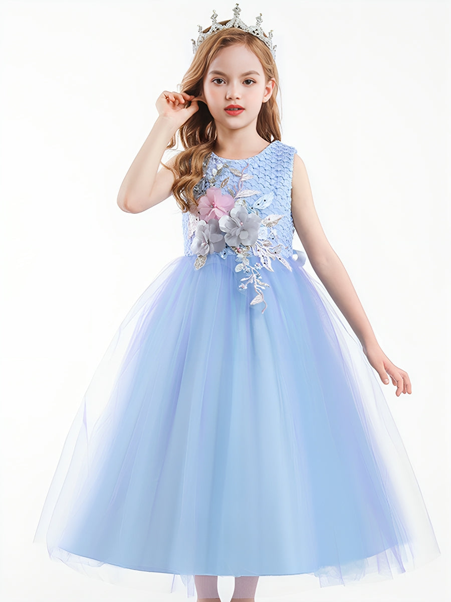 Sleeveless Scoop Neck Gradient Tulle Ball Gown with Flower Appliques & Embroidery