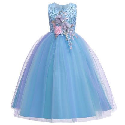 Sleeveless Scoop Neck Gradient Tulle Ball Gown with Flower Appliques & Embroidery