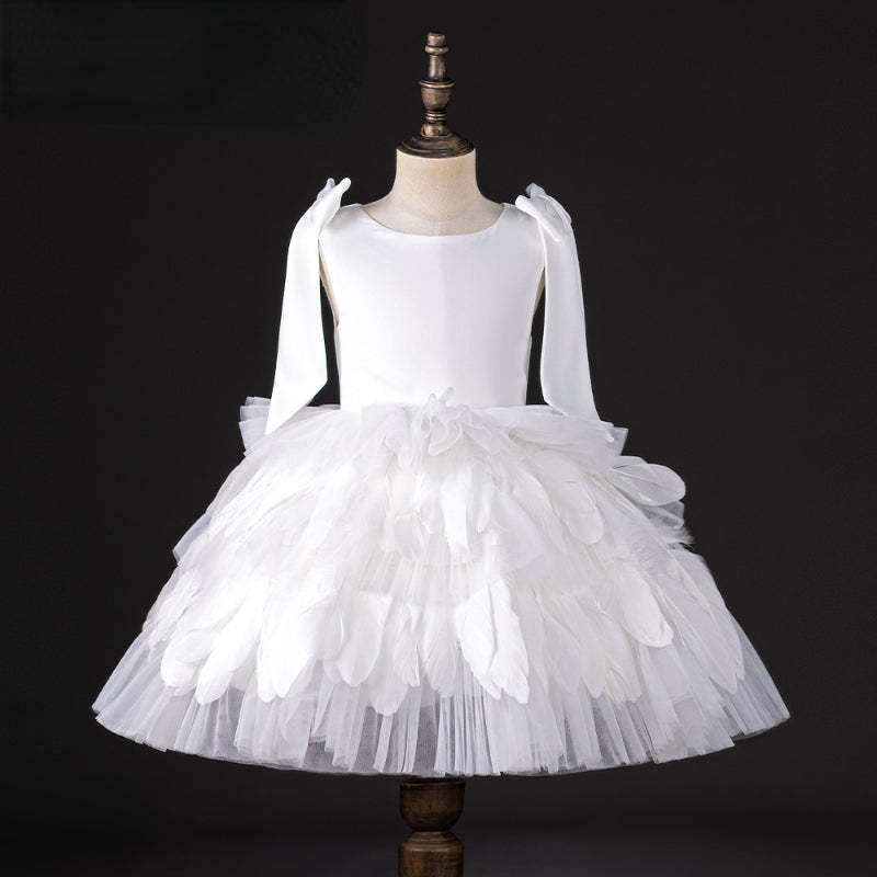 Elegant White A-Line Princess Flower Girl Dress with Feathers Bow and Round Neck