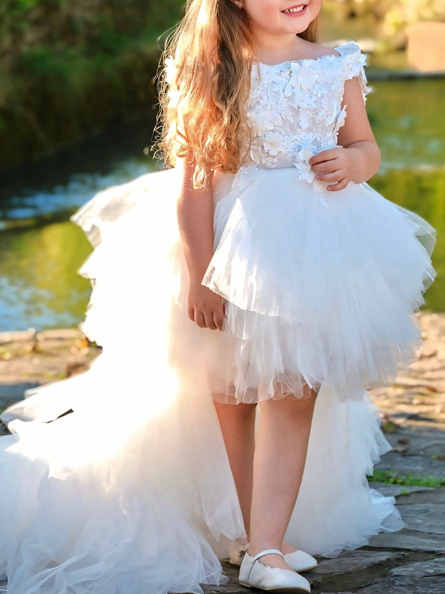 Off-the-Shoulder Sleeveless Ball Gown with Lace Embroidery and Watteau Train for Flower Girls
