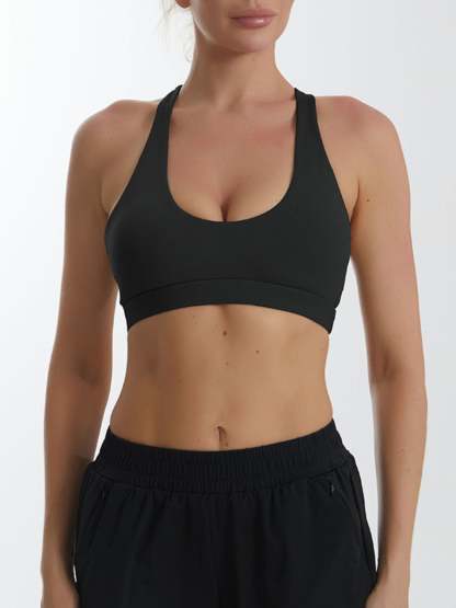 Minimalist Solid Classic Sports Bra for Training in Polyester