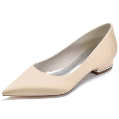 Elegant Bridal Shoes for Women in Silk Satin with Pointed Toe and Square Heel