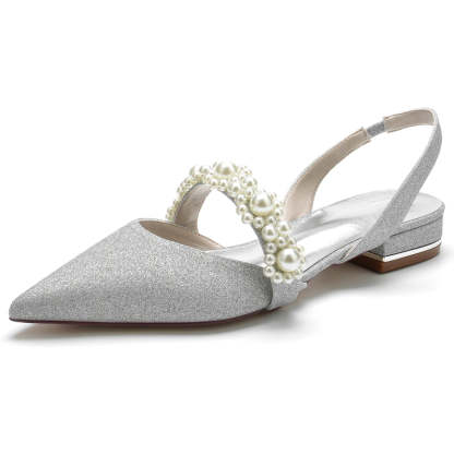 Elegant Closed-Toe Low-Heel Bridal Shoes for Women with Sparkling Buckle and Pearls