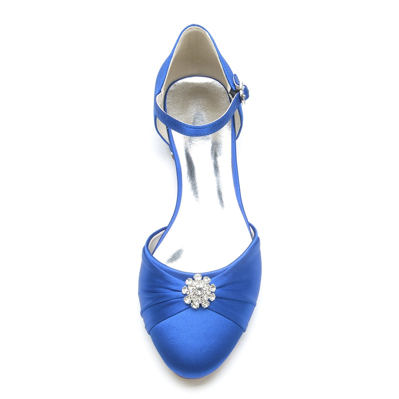 Elegant Closed-Toe Bridal Shoes for Women with Rhinestone Buckles and Ruffles