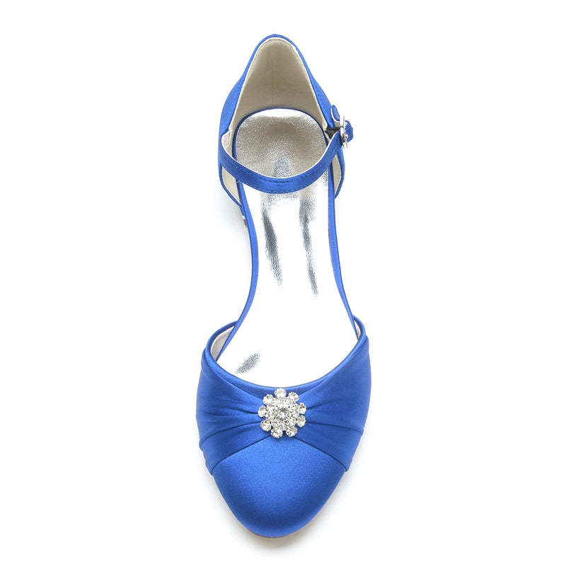Elegant Closed-Toe Bridal Shoes for Women with Rhinestone Buckles and Ruffles