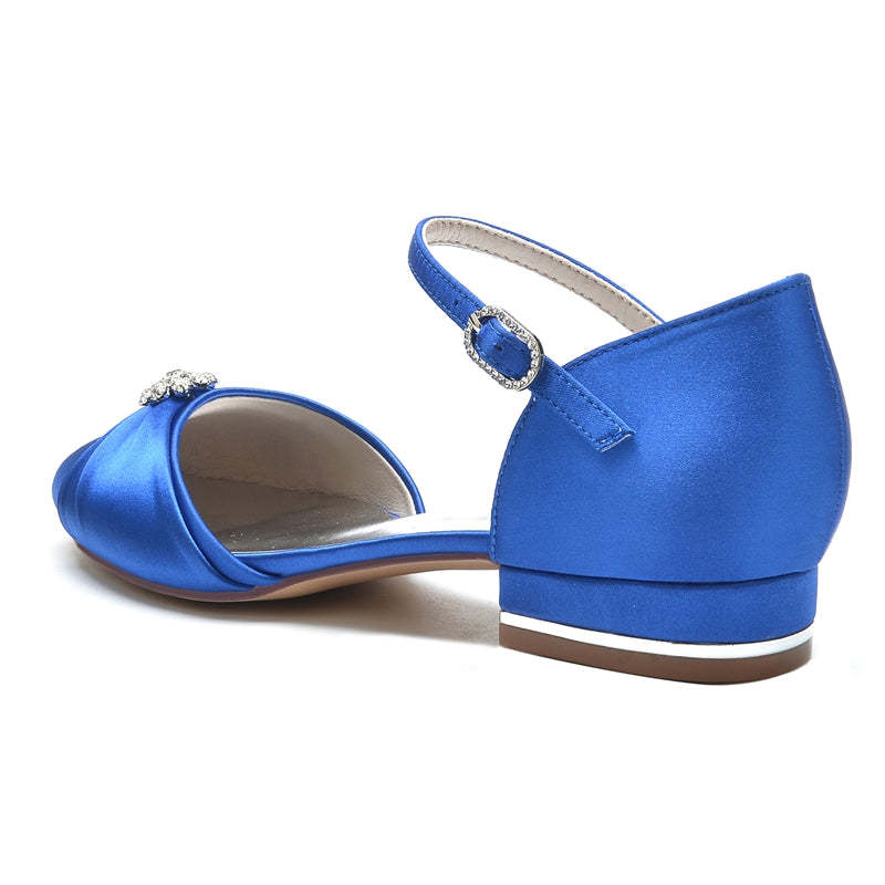 Elegant Closed-Toe Bridal Shoes for Women with Rhinestone Buckles and Ruffles