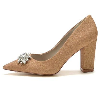 Sparkling Bridal Shoes for Women with Pointed Toe and High Heel Adorned with Delicate Rhinestones