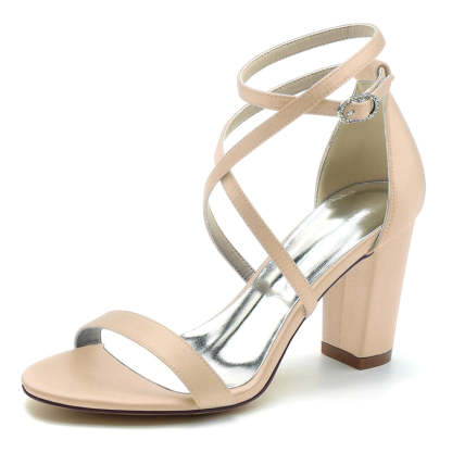 Chic Open-Toe Bridal Shoes for Women with Crossed Straps and Chunky Heel