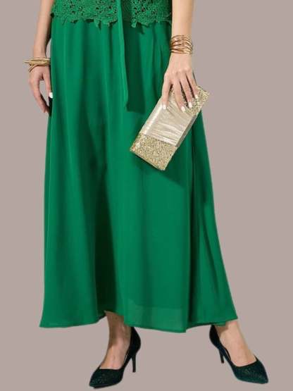 Elegant Gold Evening Clutch Bag Featuring Sparkling Sequins