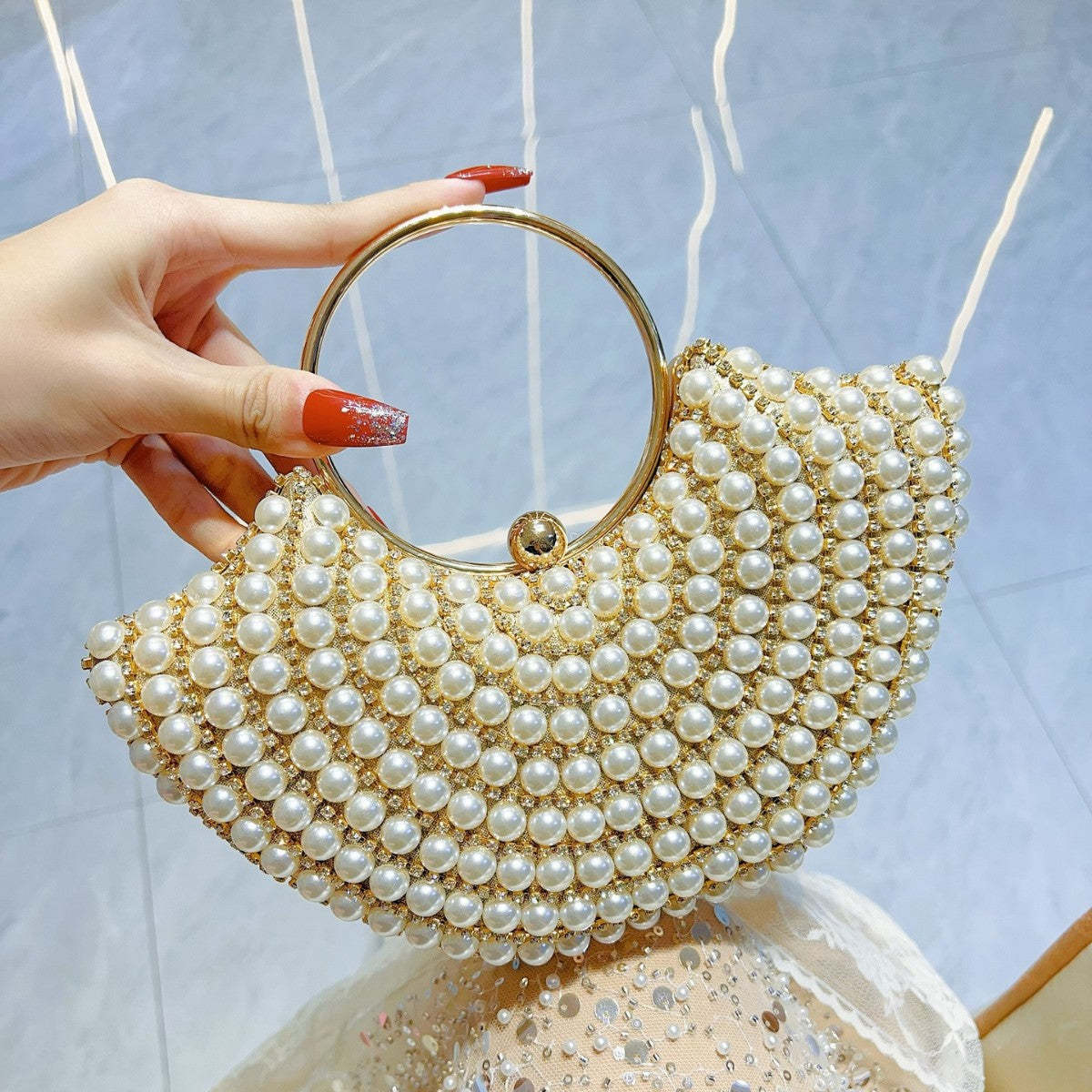 Elegant Luxury Evening Clutch Bag in Gold Sector with Rhinestone and Pearl