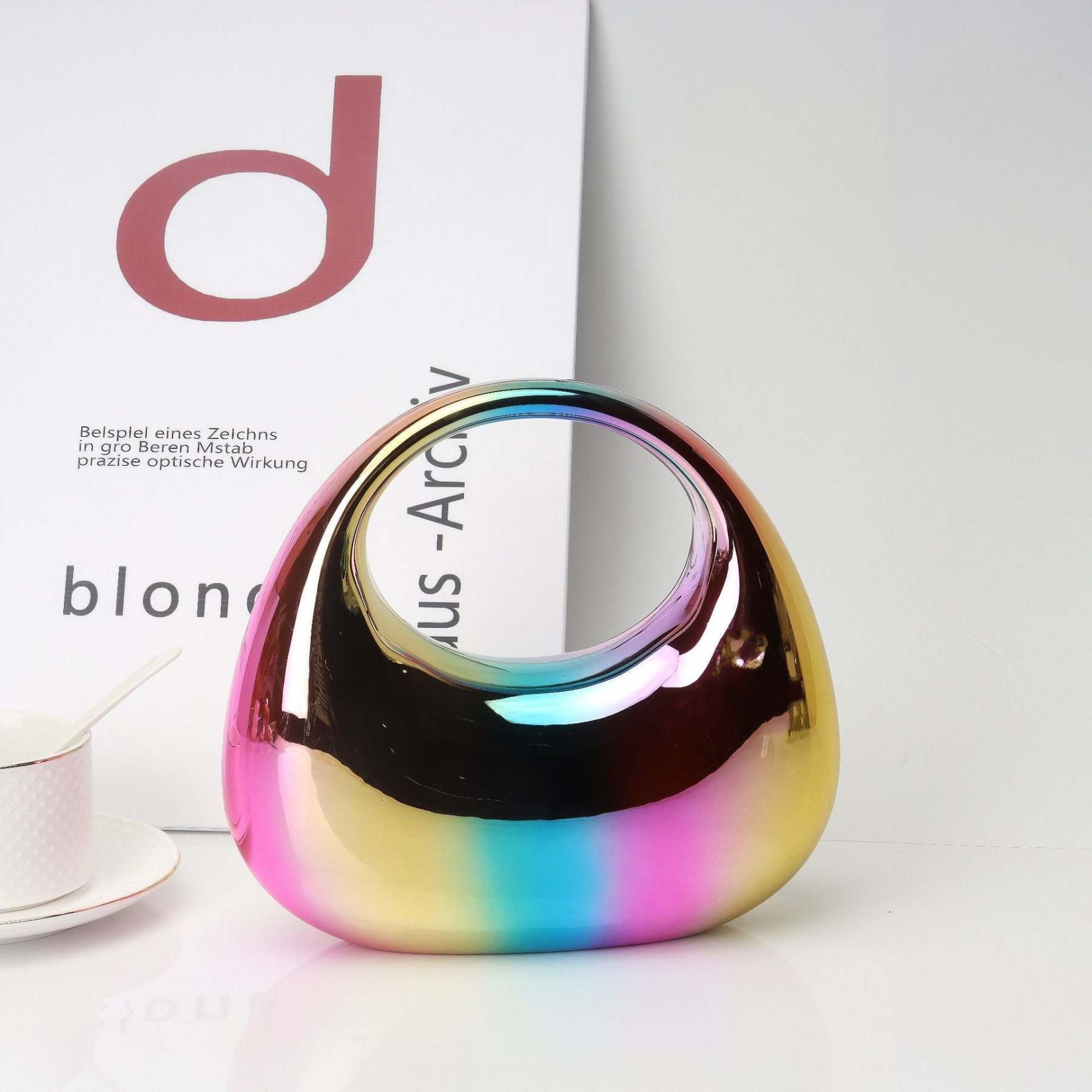 High-End Acrylic Evening Dumpling Bag with Gold Chain