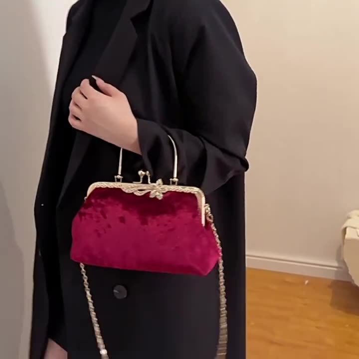 Elegant Velvet Evening Clutch in Wine Red for Fashionable Evenings