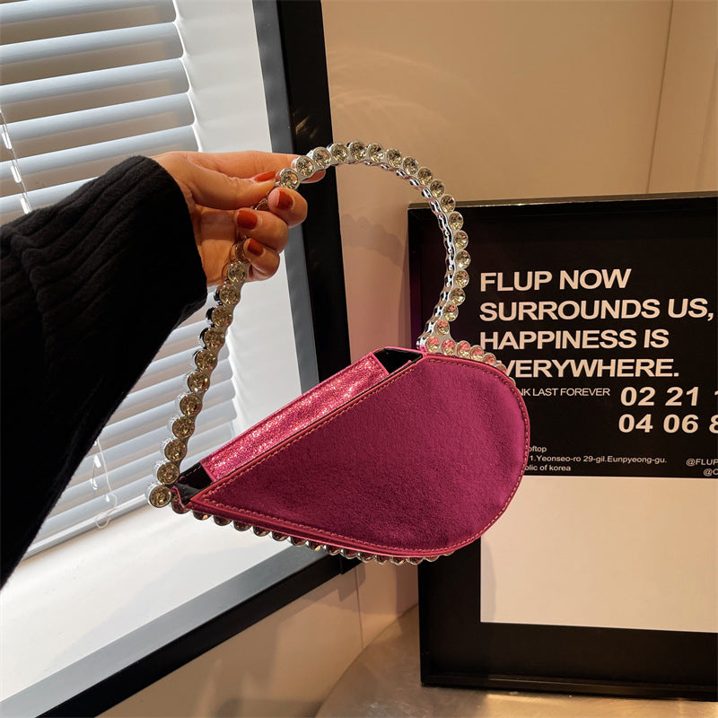 Elegant Silver Evening Clutch with Rhinestone Accents and Sweet Heart Design