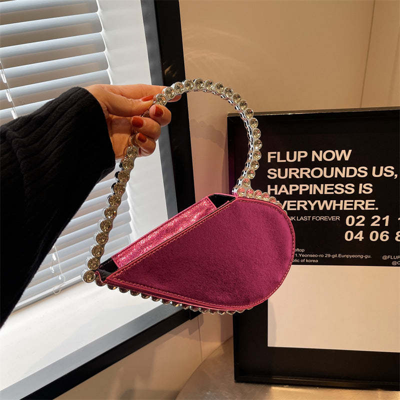 Elegant Silver Evening Clutch with Rhinestone Accents and Sweet Heart Design