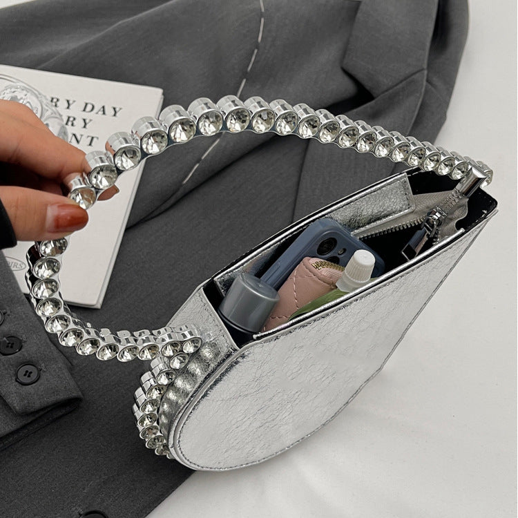 Elegant Silver Evening Clutch with Rhinestone Accents and Sweet Heart Design