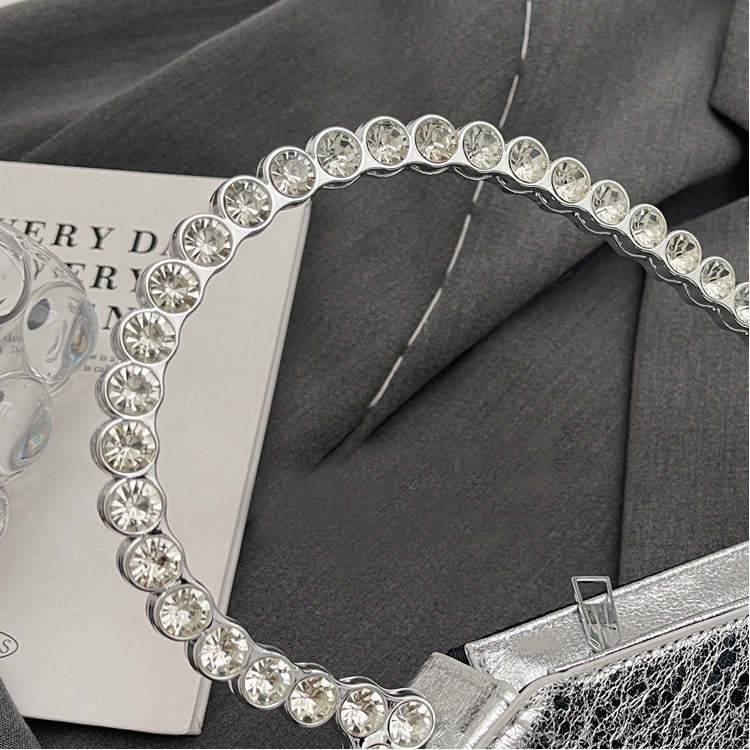 Elegant Silver Evening Clutch with Rhinestone Accents and Sweet Heart Design